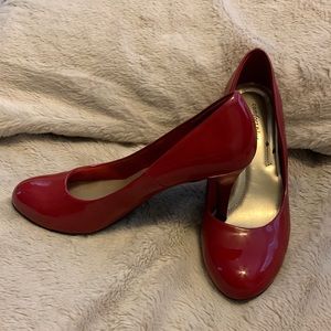 Comfort Plus shiny red heels size 8.5